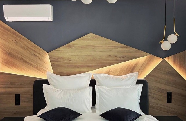 MONARC Boutique ApartHotel SELF CHECK-IN
