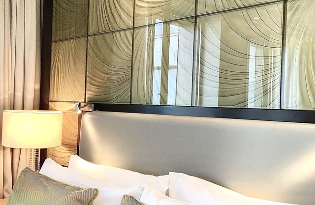 MONDRIAN Luxury Suites & Apartments Old Town Market Square