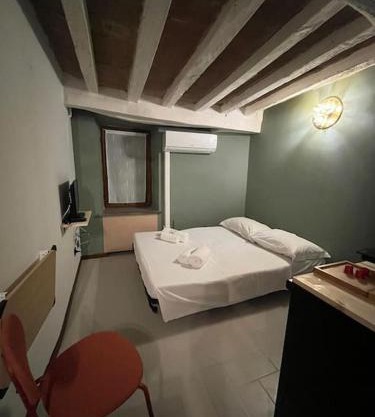 Monolocale Emanuele 5