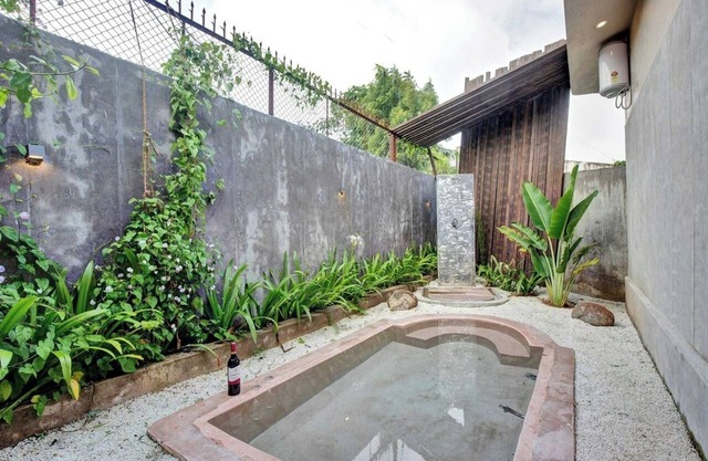 Mosaic Villa By Ebony Stays – 5BHK Luxury Villa in Udaipur Surrounded by Nature