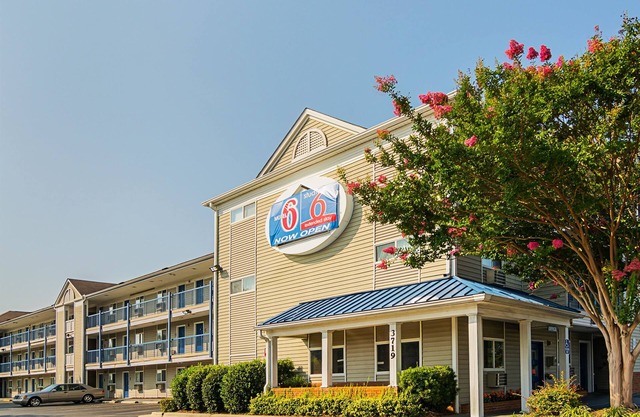 Motel 6 - Fayetteville, NC - Fort Liberty Area