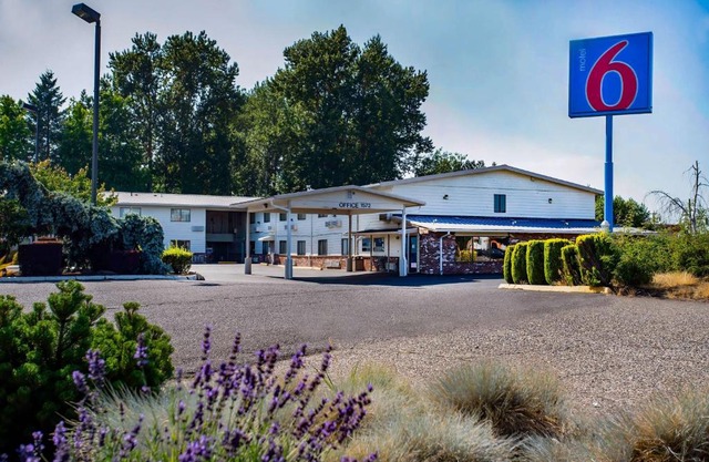 Motel 6-Gresham, OR - Portland