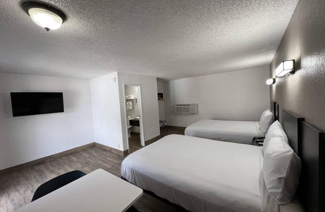 Motel 6 Orange, CA - Anaheim