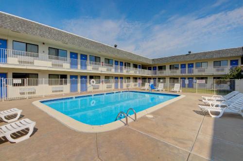 Motel 6-Wichita, KS - AIRPORT