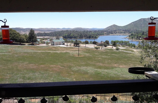 Mountain Cabin with Lake View in Cuyamaca State Park - Julian, CA