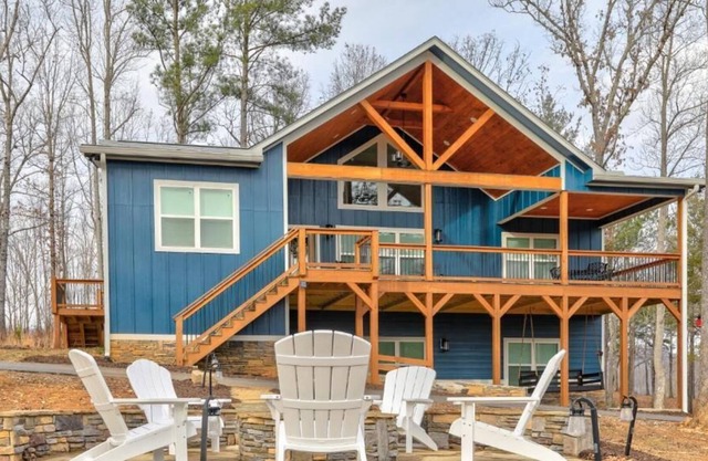 Mountain Escape - OFF THE GRID "Union County, GA STR License # 021020"