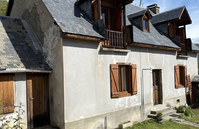 Mountain family home in Les Agudes