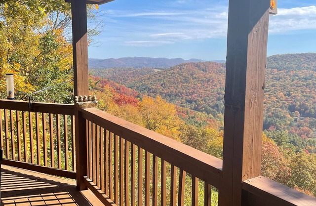 Mountain Top luxury cabin Cashiers Smokey Mountains NC USA