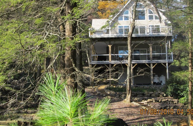 Mountain Vacationing At Its Best, 7 acres w/stocked trout pond w/hiking trails