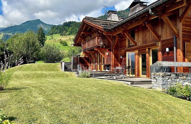 Mountain vacations in a chalet with an exceptional view