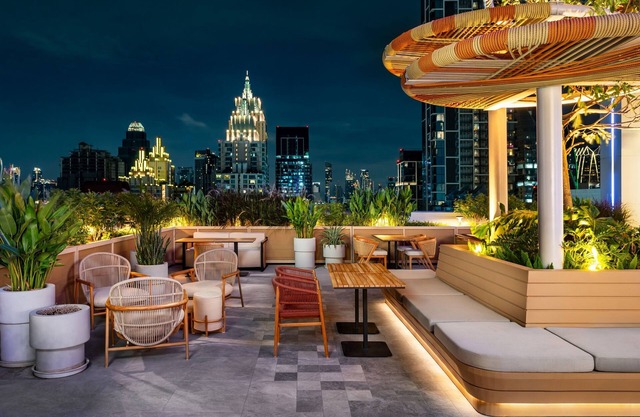 Moxy Bangkok Ratchaprasong