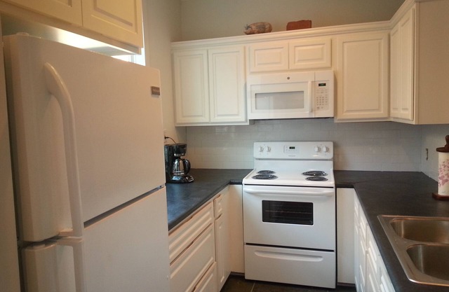 MS Delta themed townhome in downtown Memphis entertainment district
