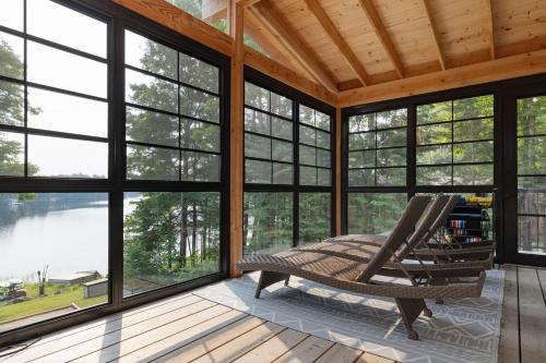 Muskoka Gem 8ppfireplacescanoekayaks