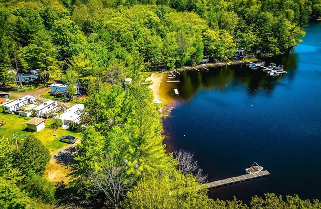 Muskoka Glamping Structure 2