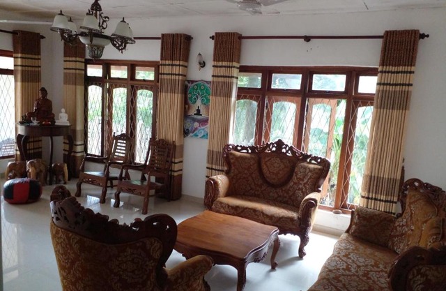Muthu Villa