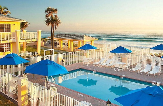 Myrtle Beach - perfect July getaway, July 10 - July 13, sleeps 4