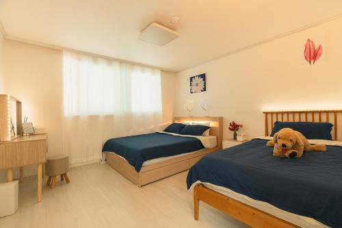 Nakseongdae House