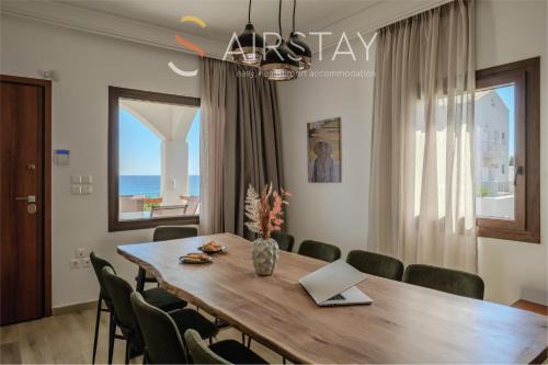 Nami Villa airport by Airstay