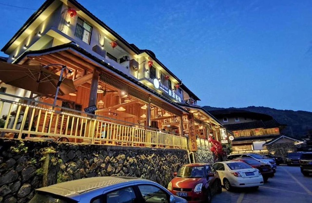 Nanjing Tulou Xinyuan HomeStay