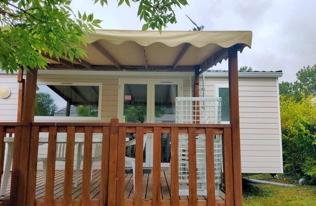 Nat & Mayou Mobile home for 6/8 people at Domaine de Dugny