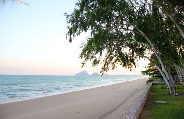 Natien Beach Villa