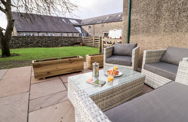 Natland Hall Cottage
