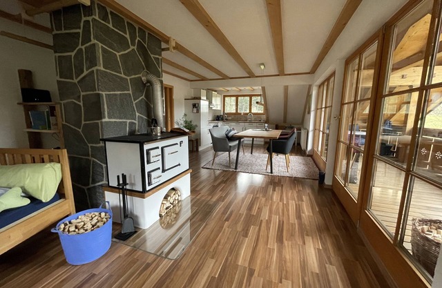Naturnahe und Helle Dachgeschosswohnung mit Großem Balkon in Gunzesried-säge