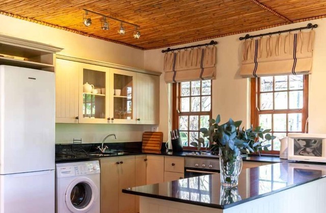 Navarre Farm Cottages