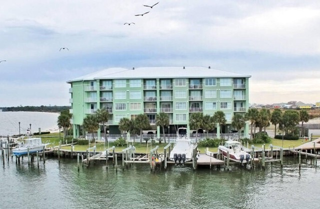 Navy Cove Harbor 2213 by Youngs Suncoast