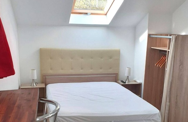 (N°08) New studio with free private parking