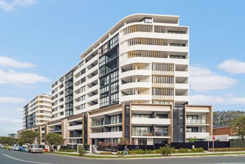 Near St George Hosp,AIRPT,train,shopping, Morden Apt, free Parking