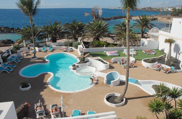Neptuno Suites