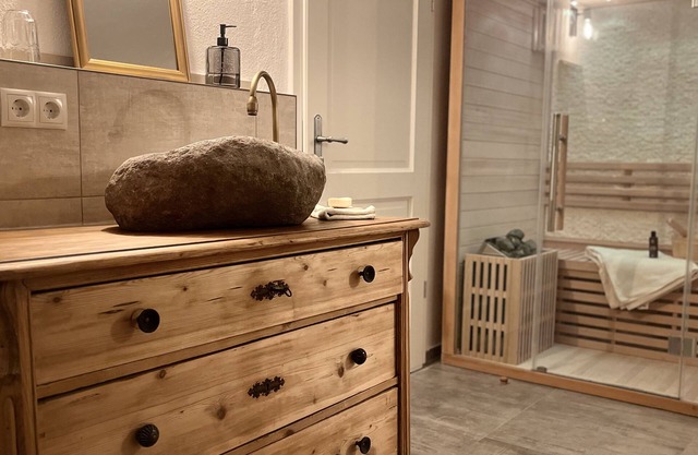 Neues, Gemütliches 50m2 Appartement mit Privater Sauna