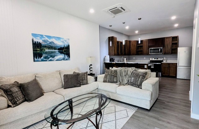 New 2 BR in Prime Location (103)