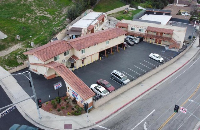 New American Inn & Suites