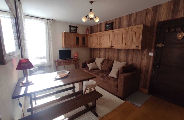 New apartment T2 Guzet at the foot of the slopes