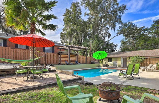 NEW! Beautiful Mount Dora Abode w/ Outdoor Oasis