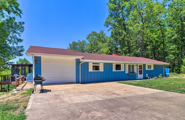 NEW! Bright Bull Shoals Home w/ View of the Lake!
