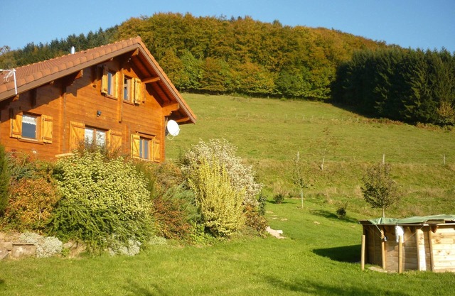 New chalet made in plank in the Massif of Plombieres in the Val d'Ajol