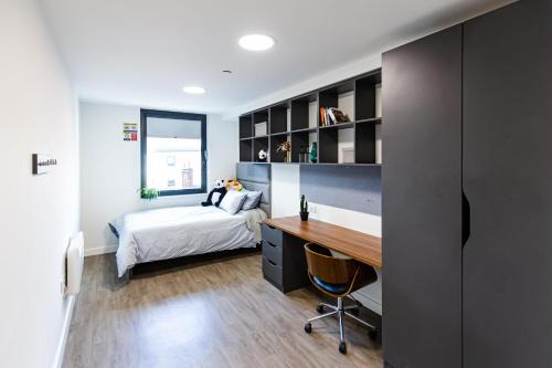New Era Living - Private Rooms next to Bramall Lane