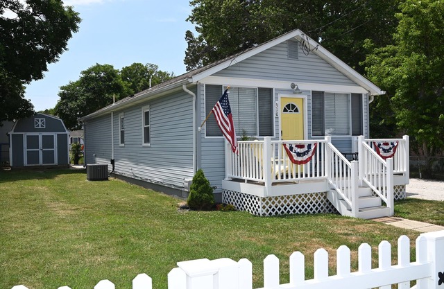 NEW LISTING! Beautiful Bayview Cottage a short walk to the beach