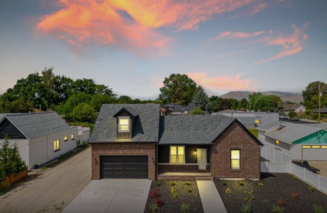 New! Main Street Retreat | BBQ | Pac-Man