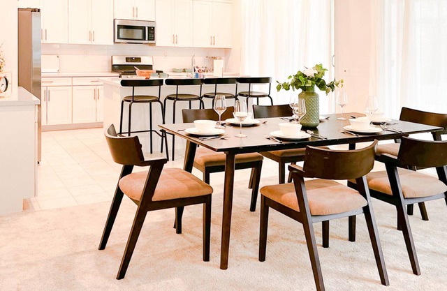 🌟New! 🌟Modern 5BR Close to Everything!