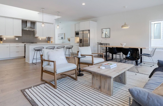 New Modern Luxury 3BR Centrally Located in RAL