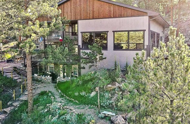 New Mountain Playground - 4 bds, Sleeps 8