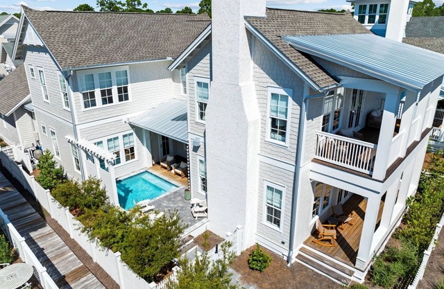 NEW! Private Pool, Bikes, & LSV! 6-min walk to Scenic Watersound West Beach!