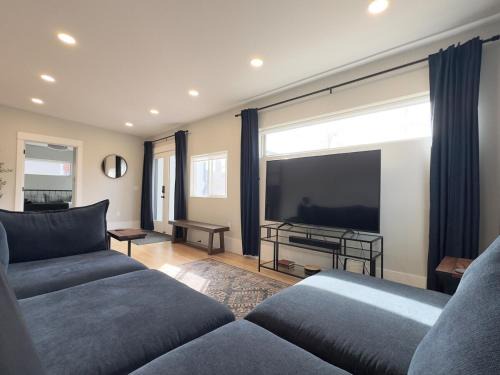 NEW REMODEL Denver Luxury Home with Private HOT TUB
