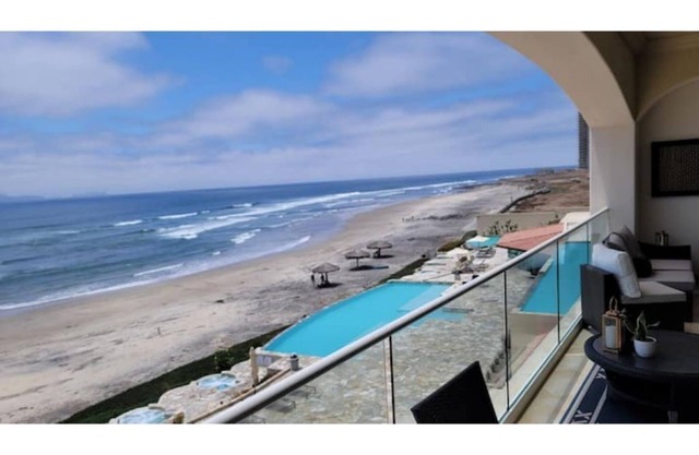 New Rosarito MX Beachfront Gem w/24 hour security - 9 Min to town