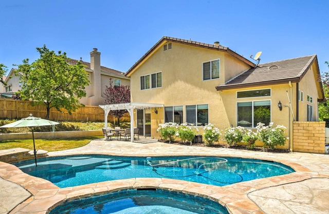 NEW! Sleek Canyon Country Abode w/ Outdoor Pool!