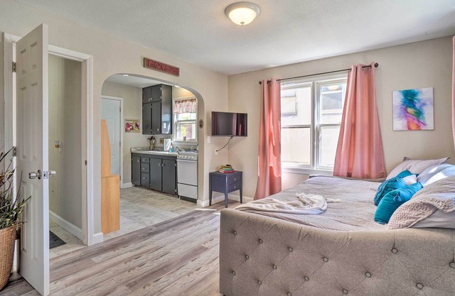NEW! Studio Across the Street From Lake Taneycomo!